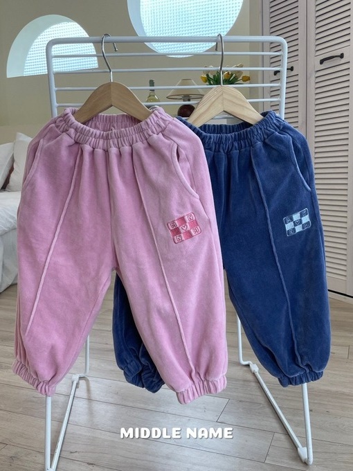 Veloure Pintuck Embroidery Pants