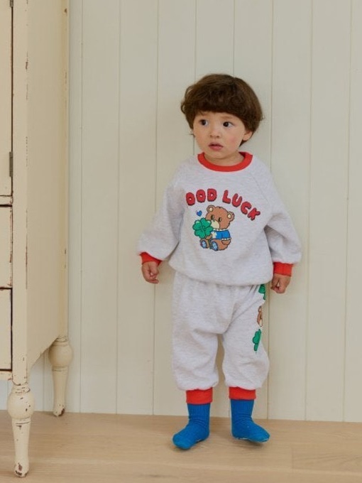 Clover Raglan Set