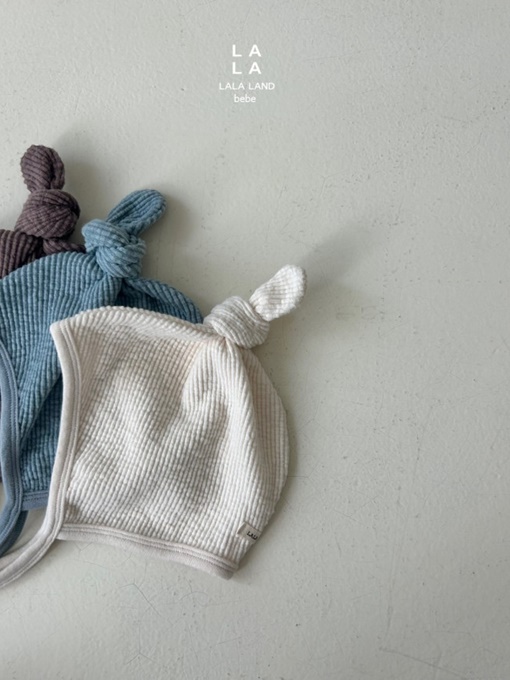 Bebe Knot Bonnet