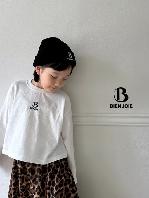 Bien Crop Tee