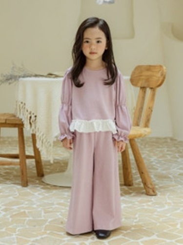 Mare Frill Sweatshirts