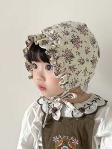 Flower Frill Bonnet