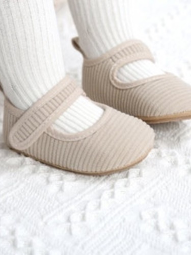 Bebe Corudory Slip-on