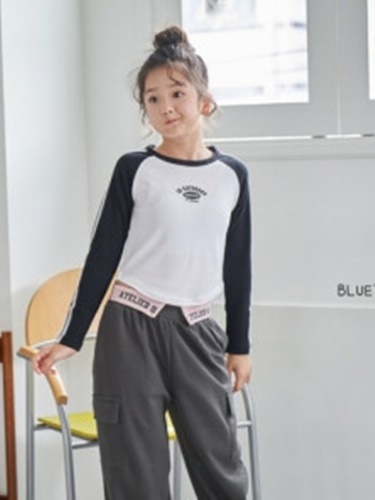Uni Raglan Tee