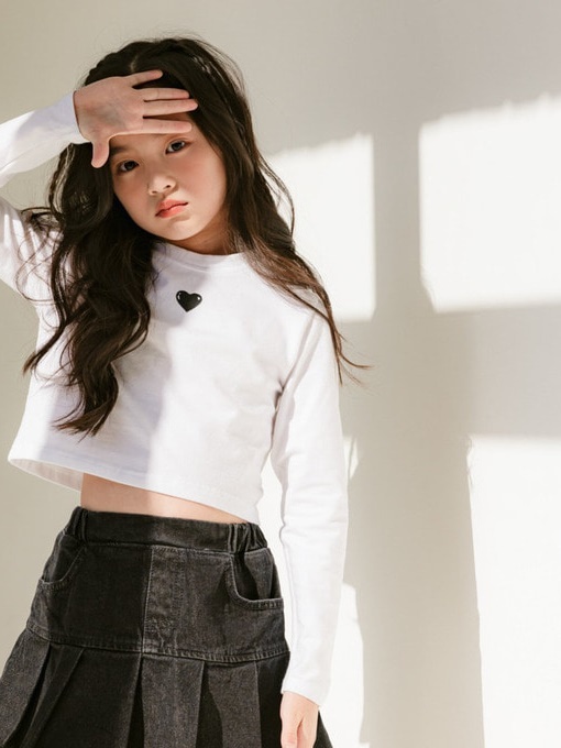 Small Heart Crop Tee