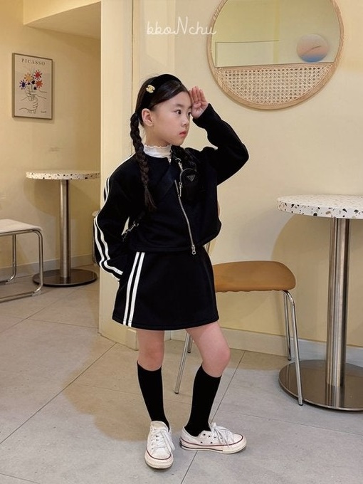 Two Any Skirt