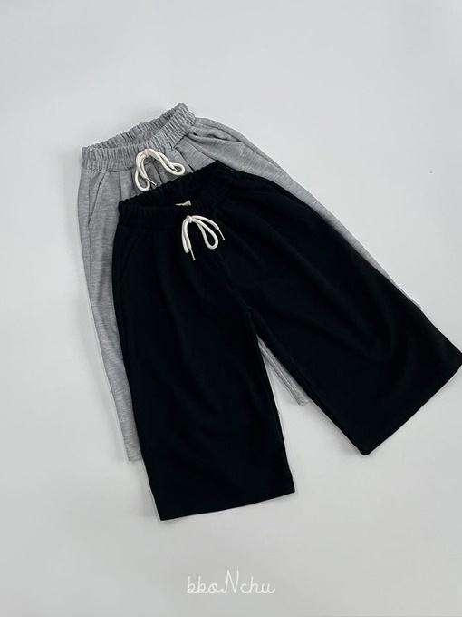 Pintuck Wide Pants