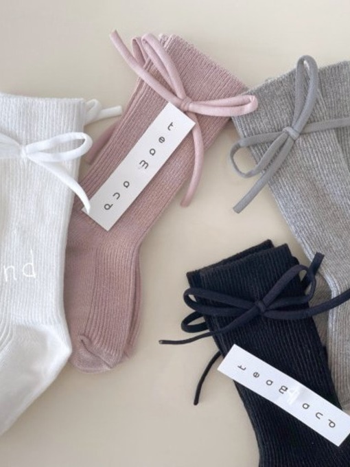 Bongbong Ribbon Knit Socks