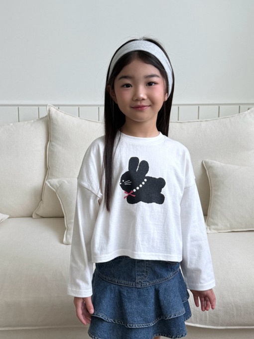 Rabbit Crop Tee