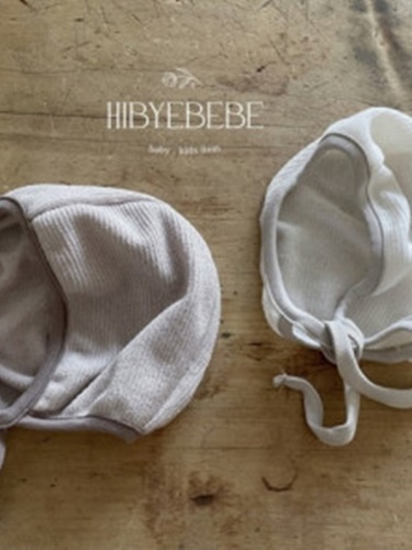 Rib Knit Bonnet