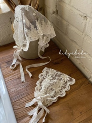 Ablin Lace Bonnet