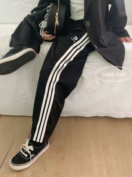 Three Lines Tape Pants