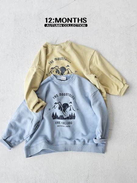 Mountain Sweatshirts with Mom
