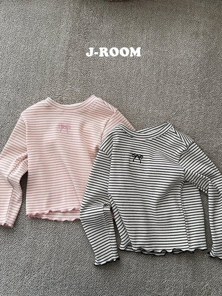 Ribbon Crop Wave Tee