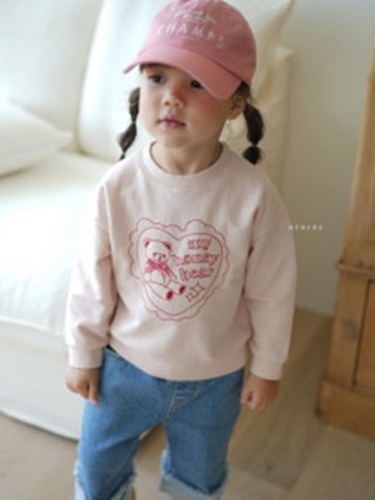 Bear Embroidery Ribbon Pullover