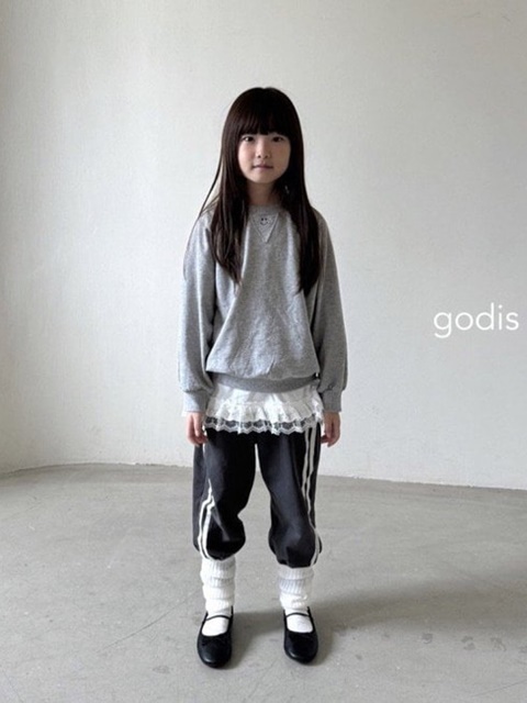 Smile Raglan Tee