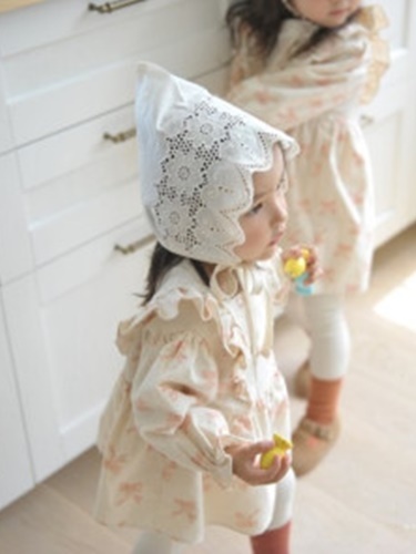 Daisy Bonnet