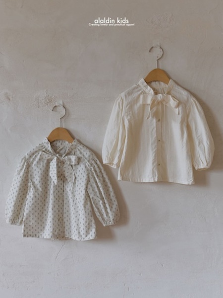 Neck Ribbon Blouse