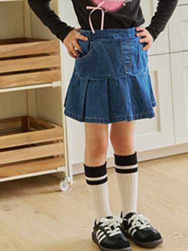 Pleats Denim Skirt