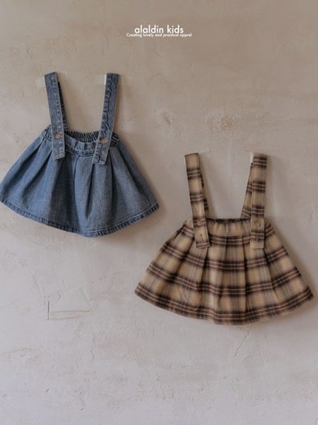 Suspender Pleats Skirt