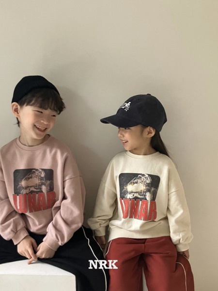 Luna Sweatshirts