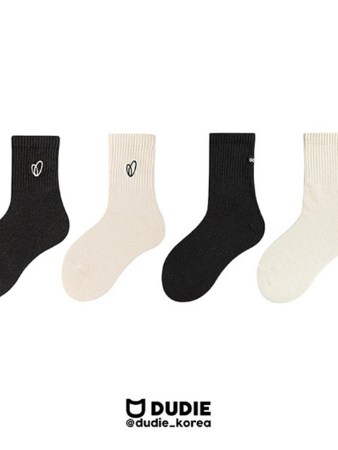 Simple Heart Socks