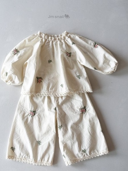 Flower Embroidery Top Bottom Set
