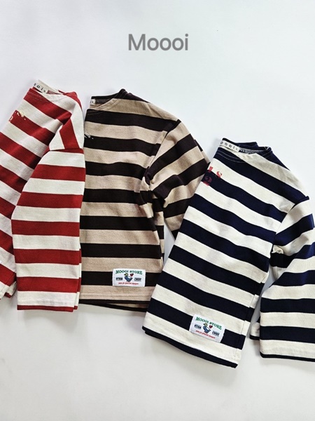 32 Stripe Tee