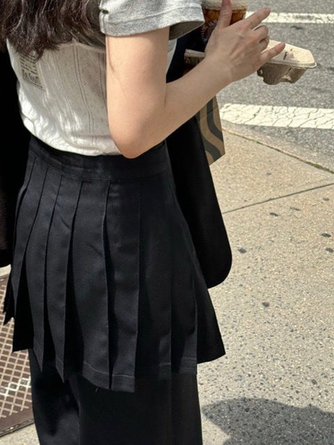 Mid Town Skirt