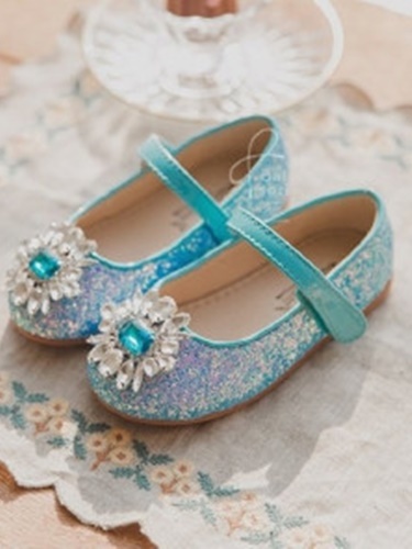 Elsa Flat