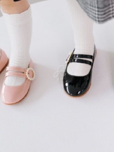 Ena Flat
