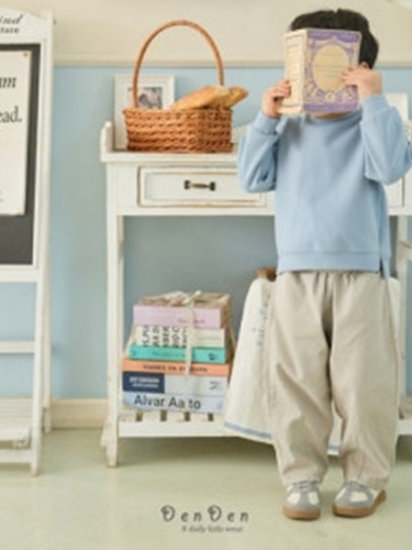 Pintuck Pants