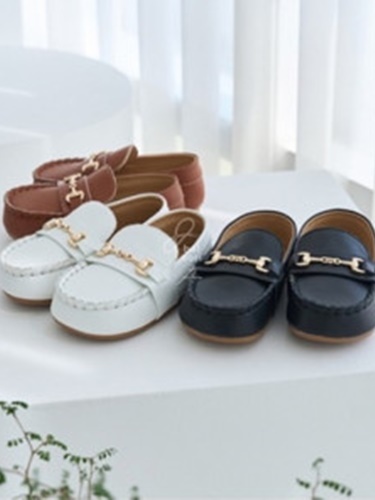 Bold Loafer