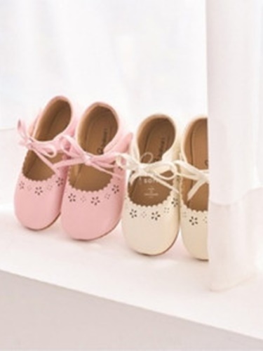 Flo Flat