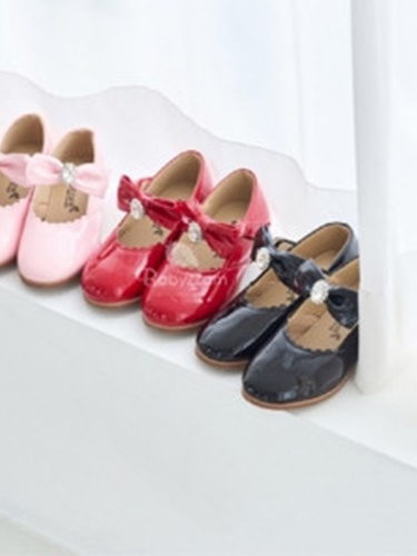 Ariel Shoes