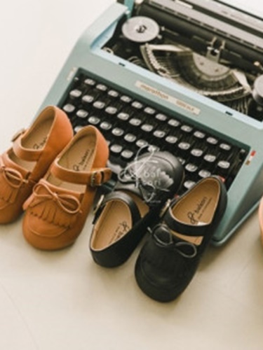 Mustache Ribbon Loafer