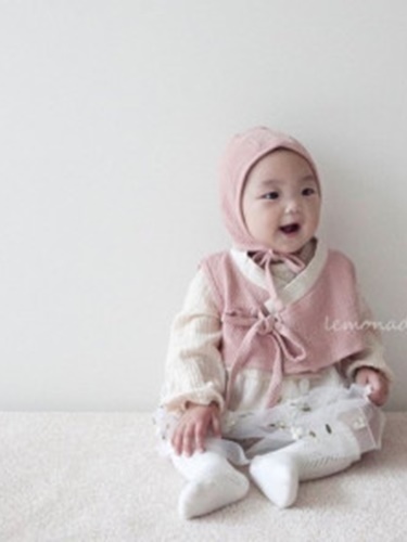 Urban Hanbok with Hat