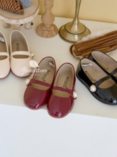 Pearl Flat