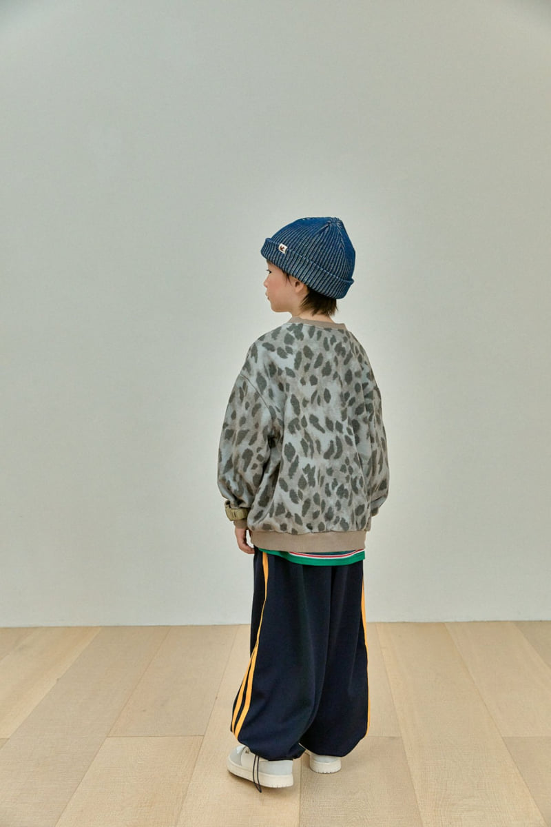 A-Market - Korean Children Fashion - #kidzfashiontrend - Leopard Sweatshirts - 9
