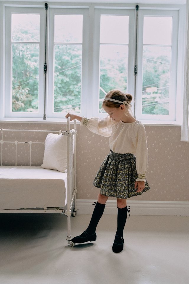 Perrobebe - Korean Children Fashion - #designkidswear - Elisa Smocked Blouse - 4