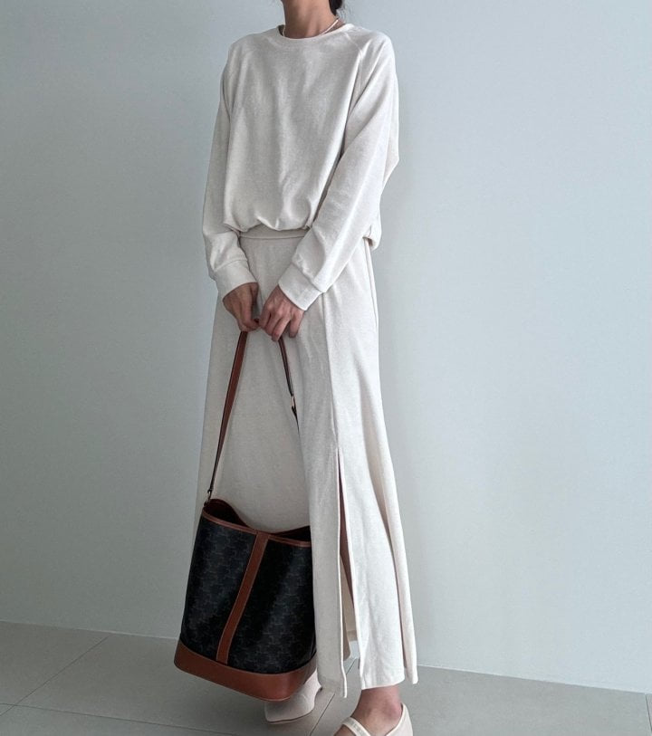 Ripple - Korean Women Fashion - #momslook - Delluna Terry Top Skirt Set - 4