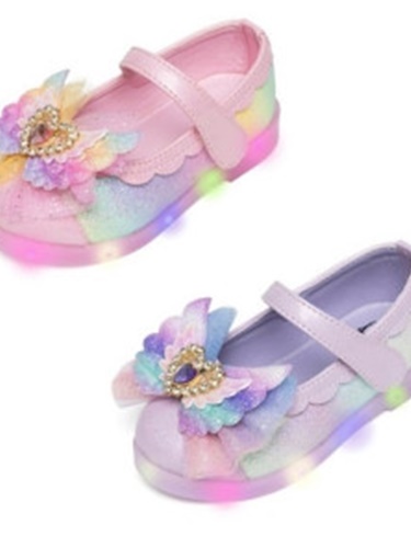Angel Wing Flat