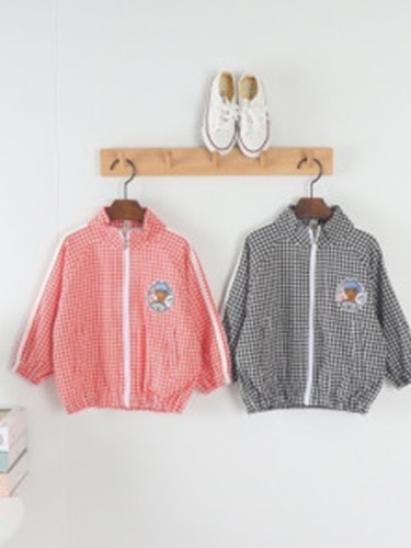 Check Windbreaker