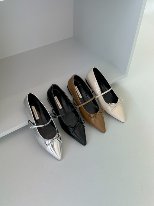 Stiletto Flat
