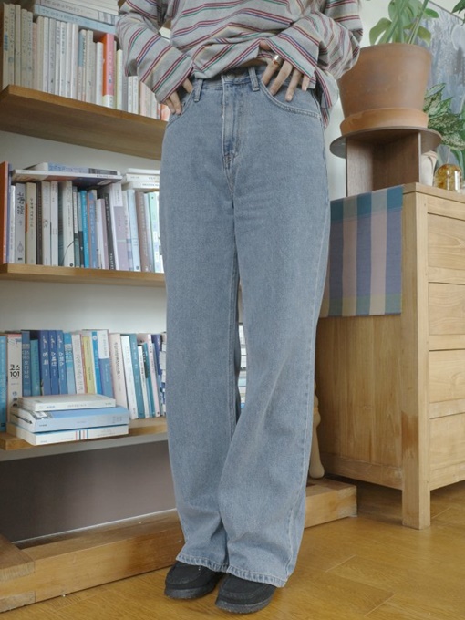 Loose Denim Pants