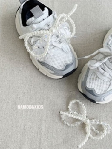 Pearl Shoe Deco