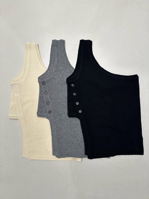 Unbalance Knit Top