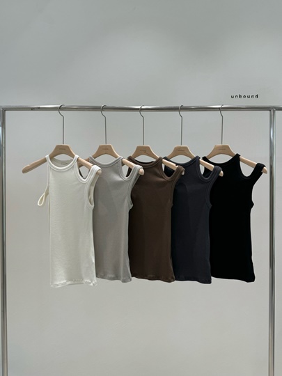 Cash Sleeveless Tee