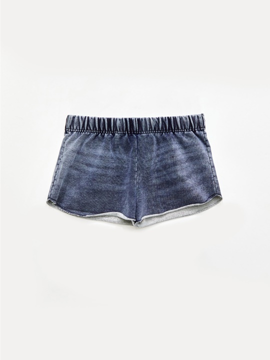 Washing Short Pants