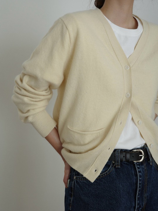 Franc Cashmere V Cardigan
